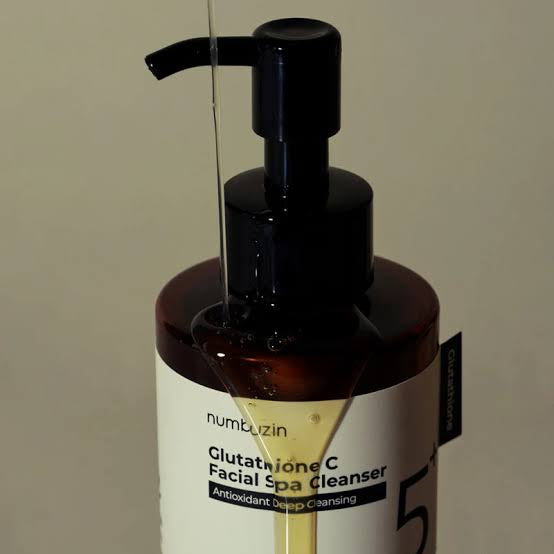 Numbuzin No.5+ Glutathione Vitamin Facial Spa Cleanser (oil) – 200ml