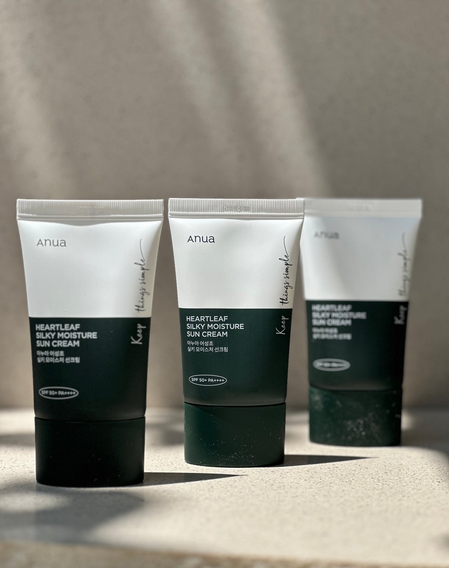 ANUA HEARTLEAF
SILKY MOISTURE
SUN CREAM